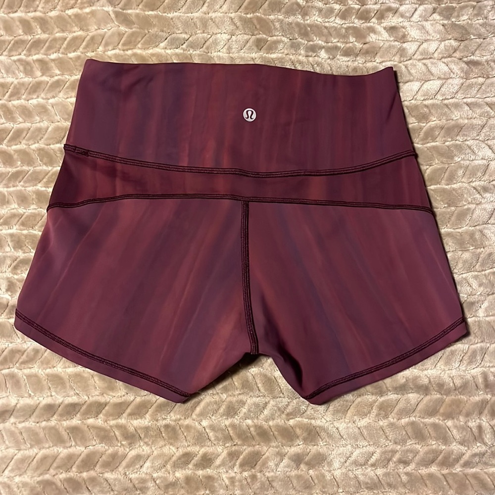 Lululemon In Movement High Rise Short - Picture 2 of 8